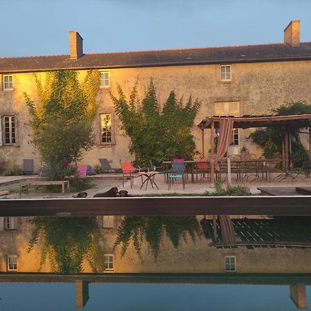 Le Manoir De Gatines Bed & Breakfast Tigné Екстериор снимка