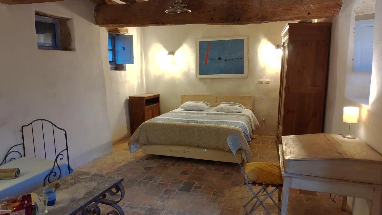 Le Manoir De Gatines Bed & Breakfast Tigné Екстериор снимка