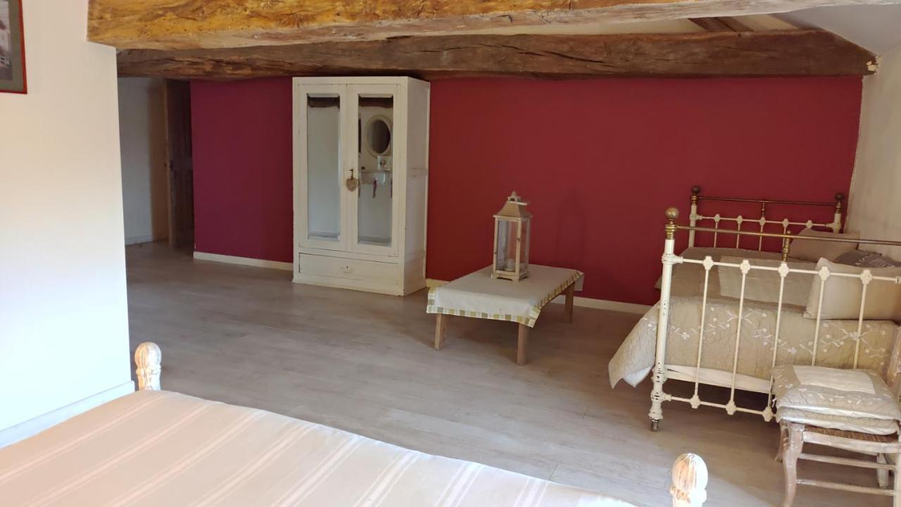 Le Manoir De Gatines Bed & Breakfast Tigné Екстериор снимка