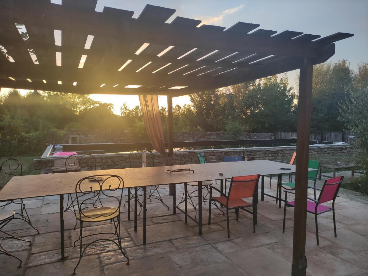 Le Manoir De Gatines Bed & Breakfast Tigné Екстериор снимка