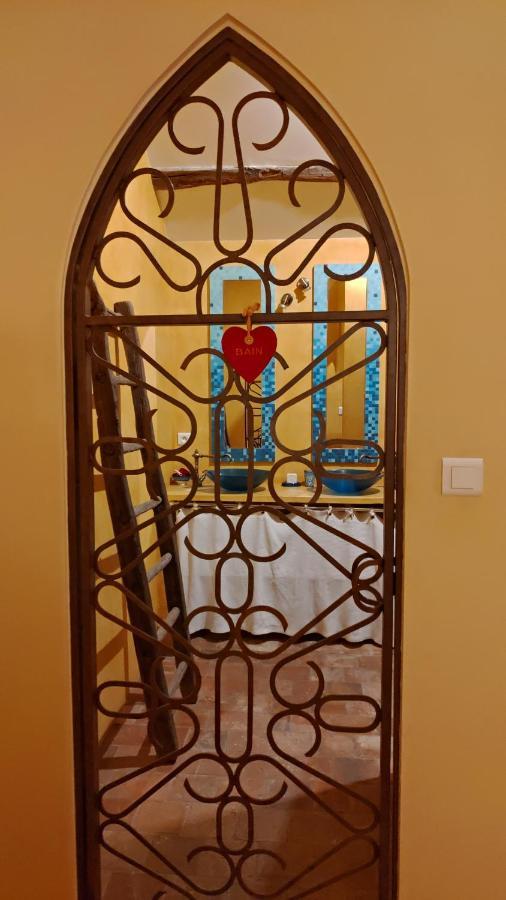 Le Manoir De Gatines Bed & Breakfast Tigné Екстериор снимка