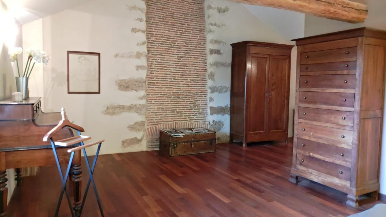 Le Manoir De Gatines Bed & Breakfast Tigné Екстериор снимка