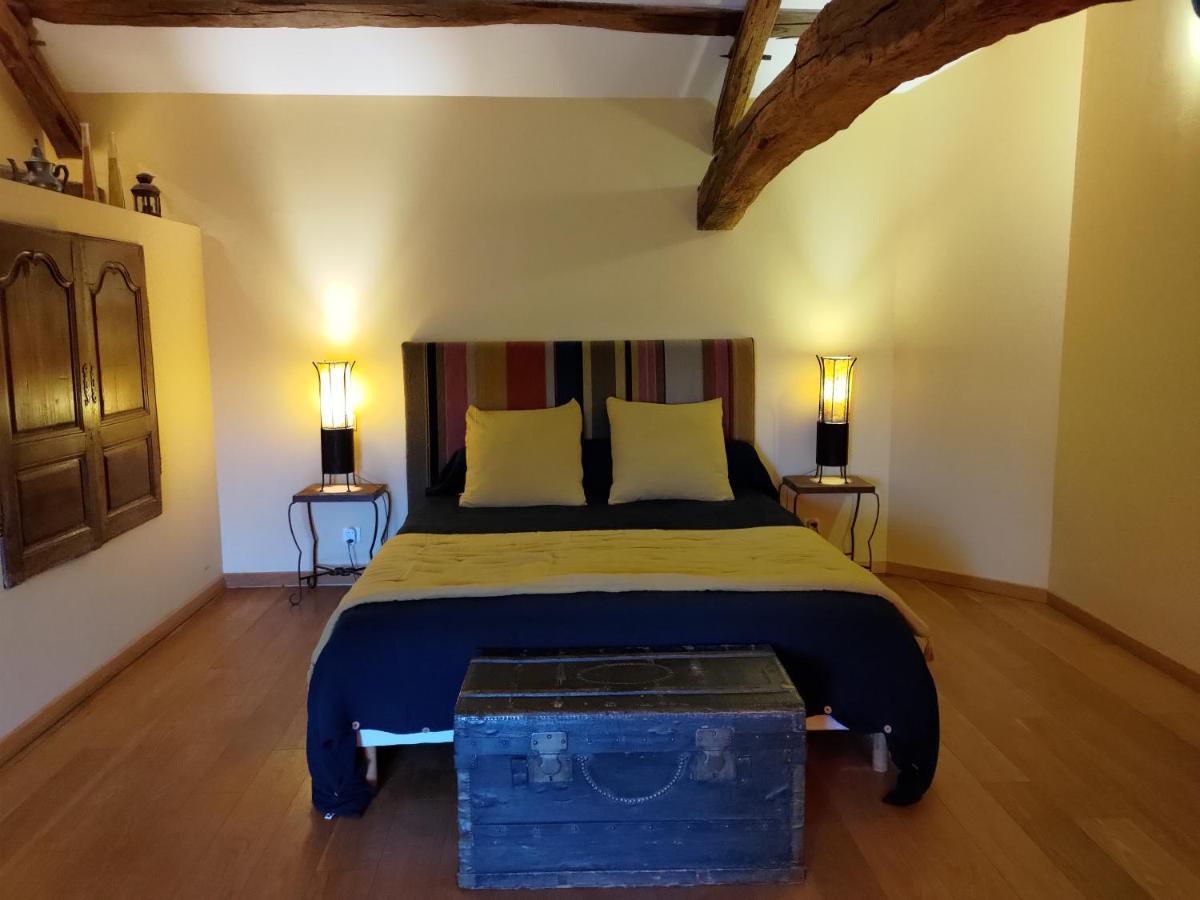 Le Manoir De Gatines Bed & Breakfast Tigné Екстериор снимка