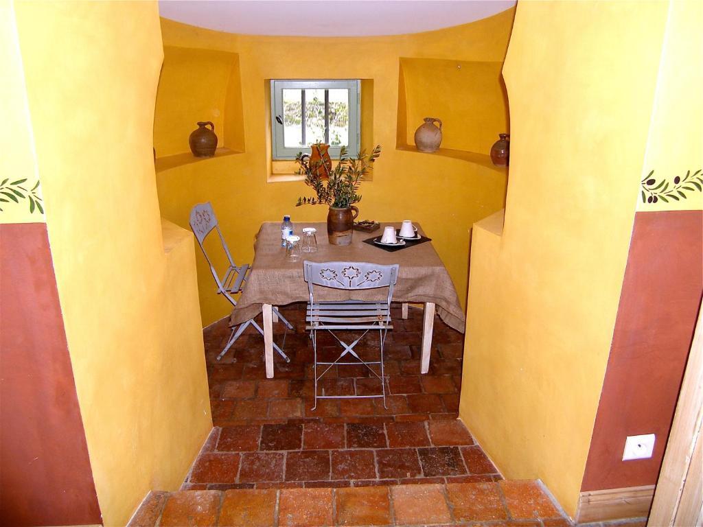 Le Manoir De Gatines Bed & Breakfast Tigné Стая снимка